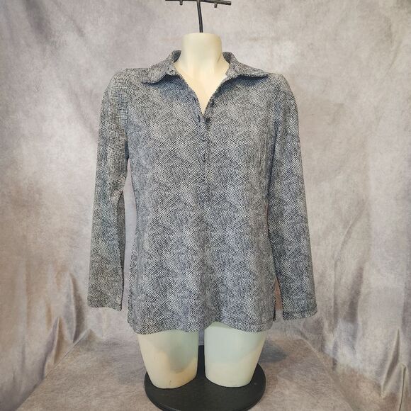 Women's Liz Claiborne Black and White Patterned Blouse Size Medium - Picture 2 of 4